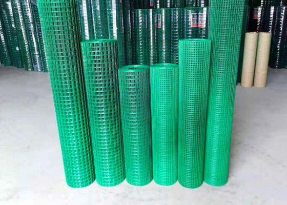 le fil enduit en plastique vert de longueur de 18m clôturant le PVC de panneaux a enduit le fil Mesh Rolls