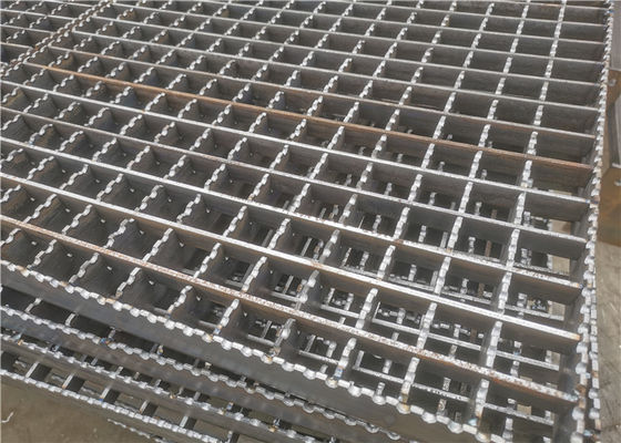 L'allée Q235 en acier rectangulaire râpe l'anti corrosion de la grille 90mm