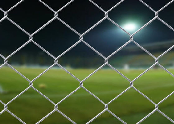 Le PVC enduit de Mesh Fencing 60*60mm de cyclone de zinc a enduit Diamond Mesh