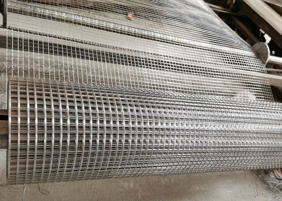 Le fil galvanisé par 2x2 Mesh Fence 30 d'armure toile mètre longtemps 1/4 pouce