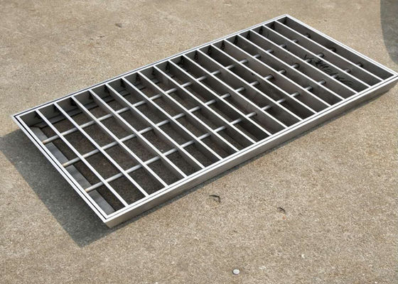 La barre d'acier inoxydable en aluminium râpant la poudre de la catégorie Q325 a enduit