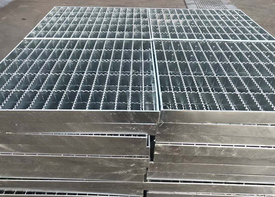 Acier de passerelle de plate-forme de construction râpant chaud de 20mm plongé galvanisé