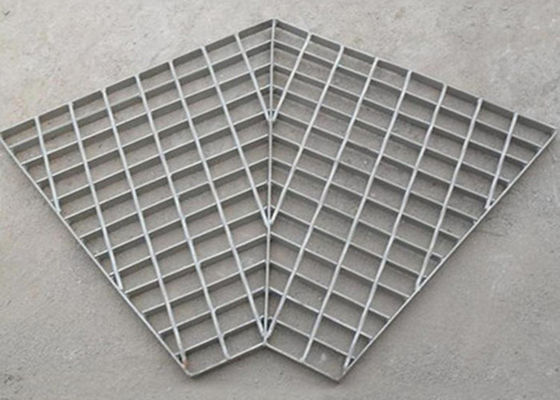 Acier de passerelle de plate-forme de construction râpant chaud de 20mm plongé galvanisé