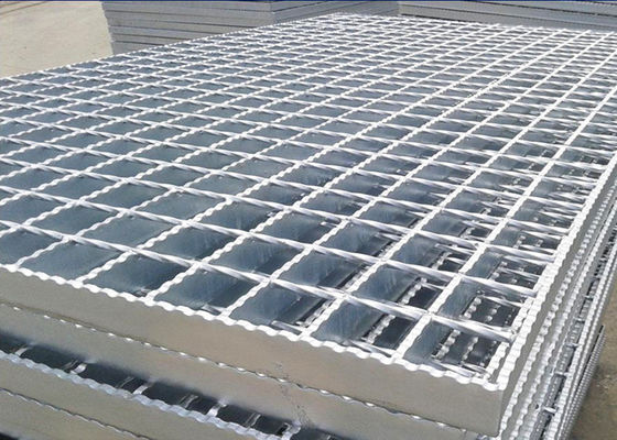 L'anti dérapage Q345 a soudé l'immersion chaude de largeur en acier de la grille 1250mm galvanisée