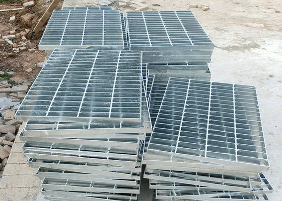 Passerelle augmentée en métal de prévention de rouille râpant galvanisé à chaud épais de 3mm