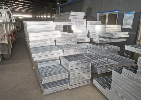 L'anti plate-forme de glissement a soudé la protection contre la corrosion de la grille 1000x6000mm de barre d'acier