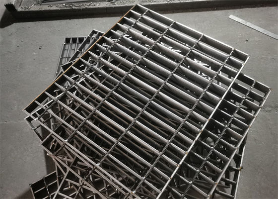 Résistance à la corrosion en acier du plat 50x4 millimètre de râper de plate-forme de station de lavage