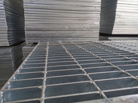 32x3mm ont galvanisé le boutissoir discordant en acier de plat verrouillé pour le passage couvert d'allée