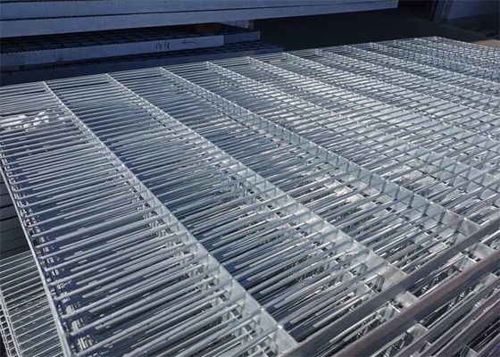 grilles discordantes en acier galvanisées en métal de passage couvert d'immersion chaude de 20×5mm pour des allées