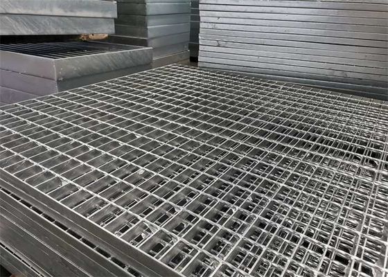 grilles discordantes en acier galvanisées en métal de passage couvert d'immersion chaude de 20×5mm pour des allées
