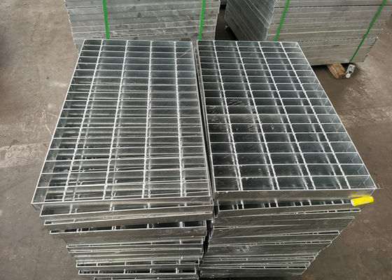 L'anti acier de dérapage a galvanisé les grilles Q195 d'allée pour la plate-forme d'usine chimique