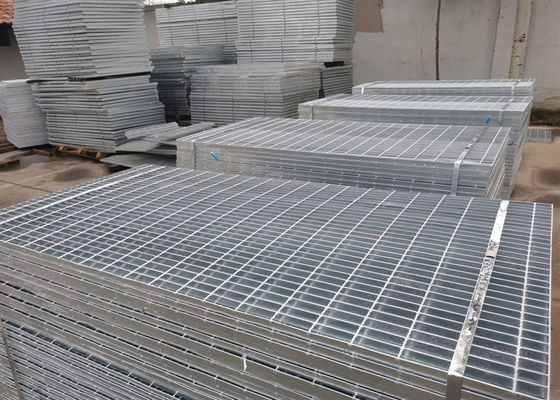 Résistants galvanisés vidangent des grilles de passage couvert d'acier inoxydable de la grille 50mm