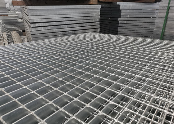 Résistants galvanisés vidangent des grilles de passage couvert d'acier inoxydable de la grille 50mm