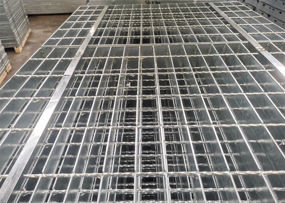 Grille de drain d'allée galvanisée anti par dérapage d'acier inoxydable de la grille Q195 de la Manche