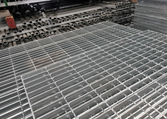 dérapage épais de 6cm l'anti galvanisé vidangent la protection contre la corrosion de grille pour le chantier naval